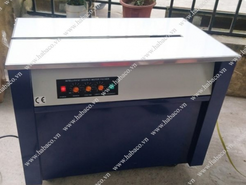 Máy đóng đai thùng hai motor