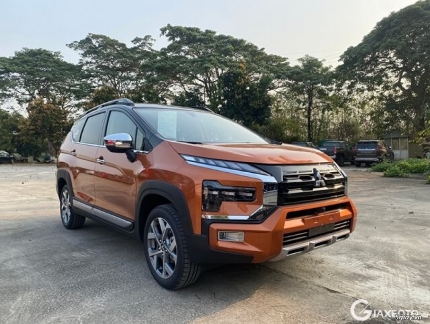 Mình muốn bán xe Xpander Cross 2022