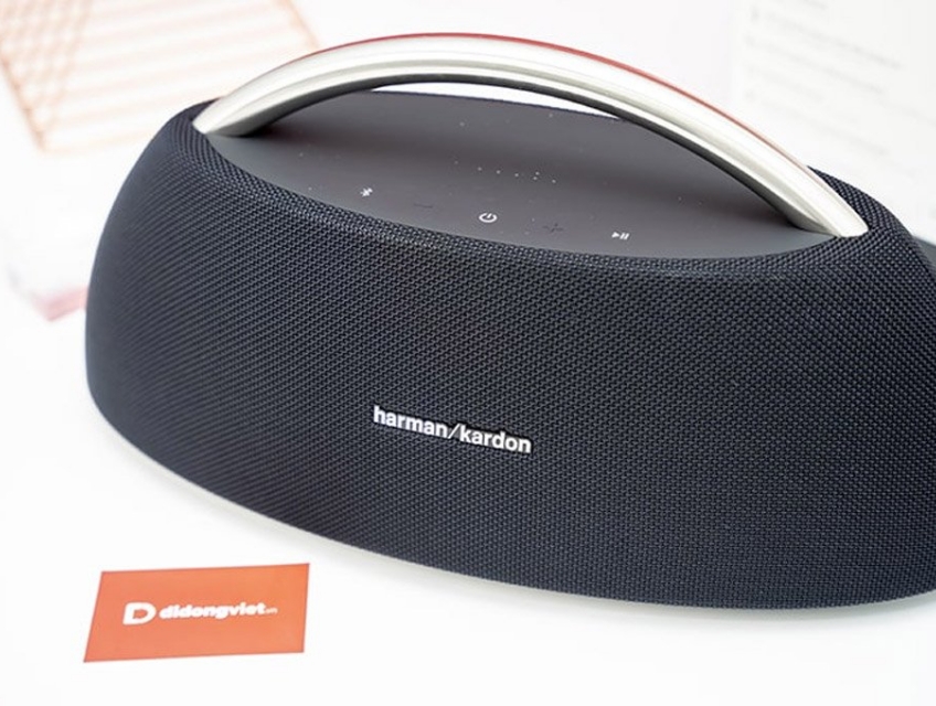 Giá Trị Âm Thanh Vượt Trội - Giới Thiệu Về Giá Loa Harman Kardon