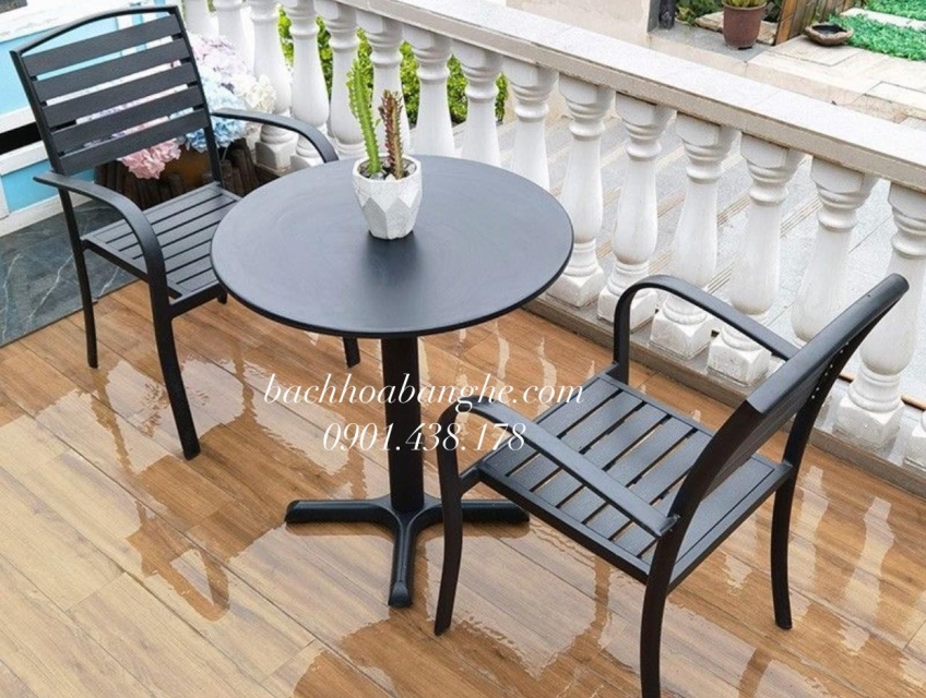 Bộ bàn ghế cafe sân vườn ngoài trời nhôm đúc gỗ nhựa tại HCM