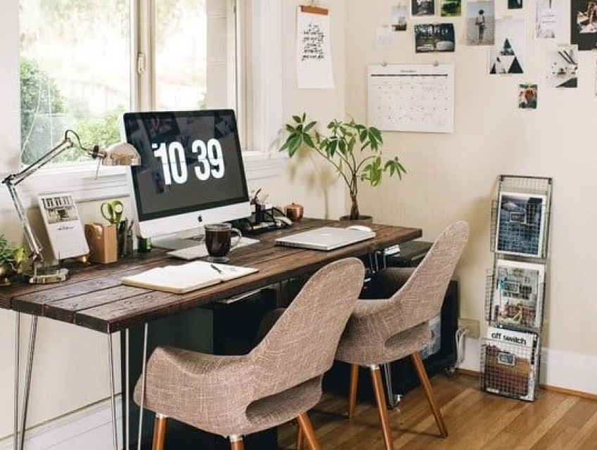 Decor bàn học tối giản: Tạo không gian học tập hiệu quả và thoải mái