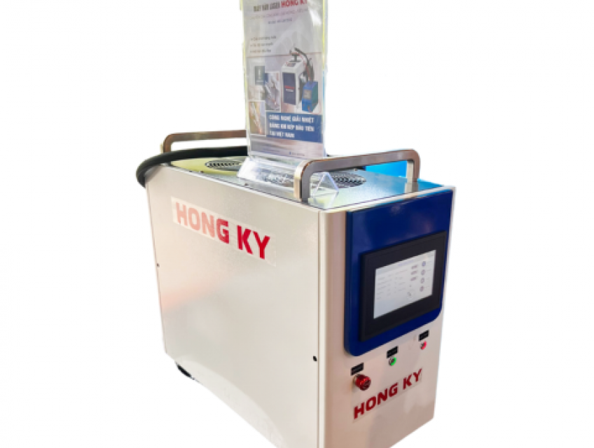 Đánh Giá và So Sánh Giá Máy Hàn Laser Cầm Tay: Sức Mạnh Nằm Trong Bàn