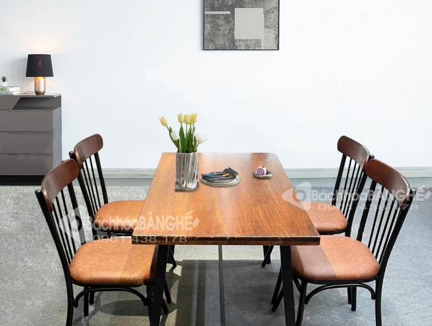 Bộ bàn ghế quán ăn nhà hàng căn tin mặt gỗ chân sắt màu nâu