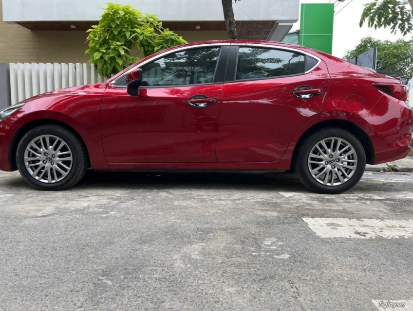 Cho thuê xe tự lái - có lái mazda 2 _4 chỗ_số tự động_xe máy xăng