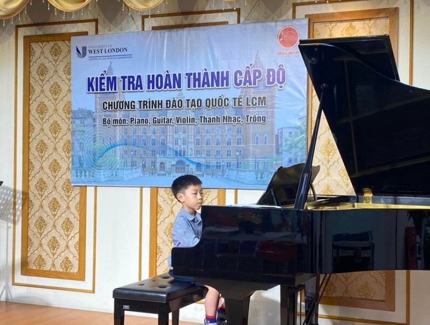 Lớp dạy đàn piano chất lượng cao tại Hà Nội – Gia sư Piano Việt Nam
