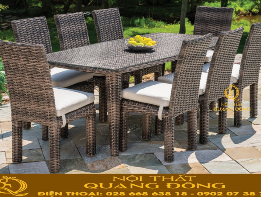 Bàn ăn bằng chất liệu mây nhựa chuyên dùng ngoài trời