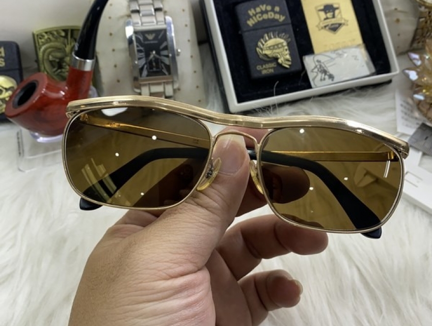 Qùa tặng chồng ý nghĩa kính mát Solex quả trứng chính hãng giá chỉ