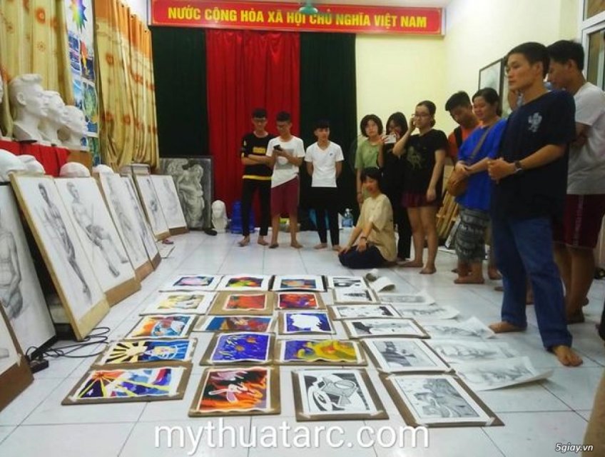 Trung tâm dạy vẽ ôn thi cấp tốc