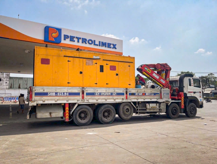 Cho thuê xe cẩu vận chuyển Máy Phát Điện tại TP.HCM | Hiệu quả- Nhanh