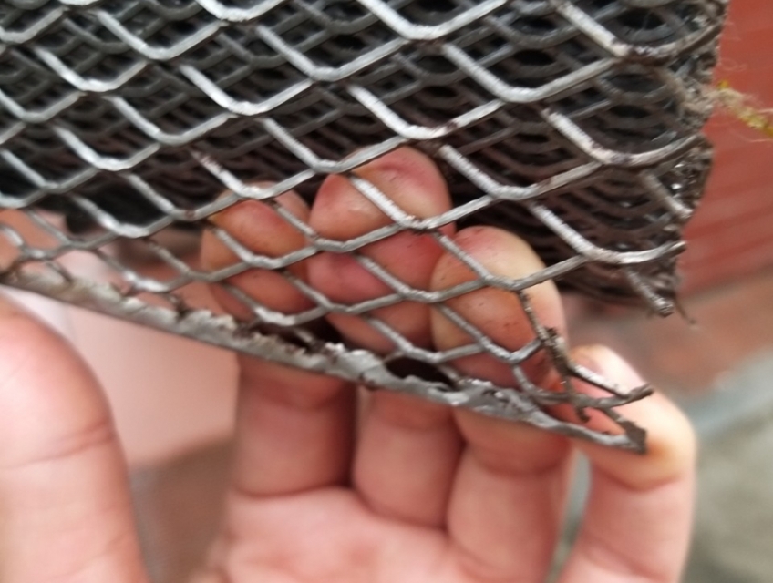 Lưới trám 10x20mm dày 1.5ly hàng sẵn kho