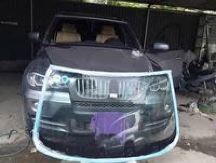 Thay kính xe hơi tận nơi các khu vực HCM