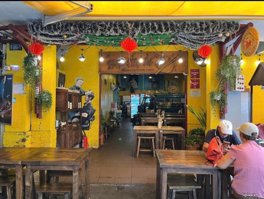 BẾP MẸ ỈN tuyển phục vụ làm 2 ca hoặc xoay ca, làm tại Q1