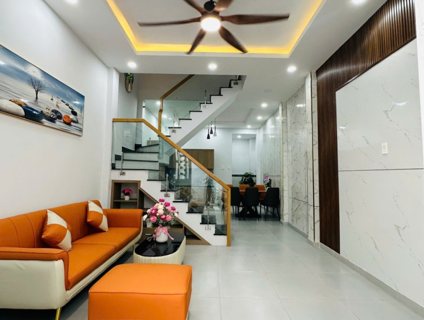 Nhà bán Hẻm 1 xẹt Phạm Văn Bạch, Tân Bình, TP HCM (có hình ảnh)