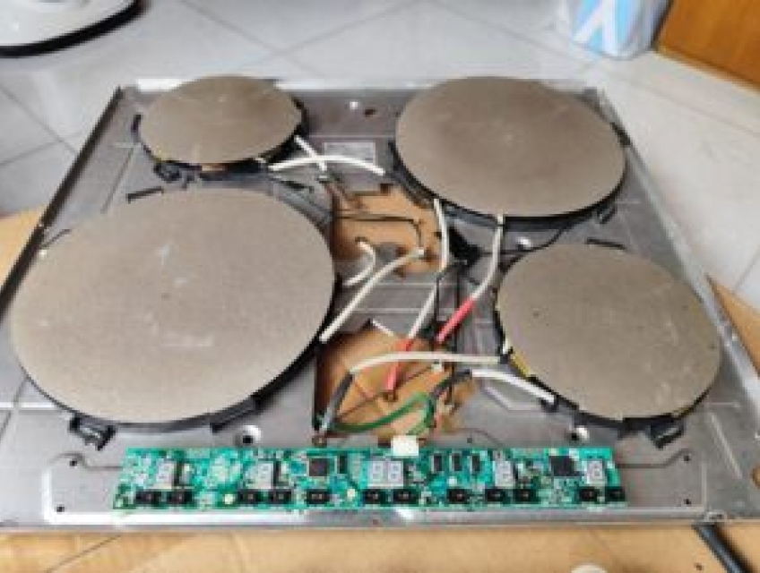 Sửa Bếp Điện Từ Không Nóng, Báo Lỗi – Thợ Sửa Tại Nhà 24/7