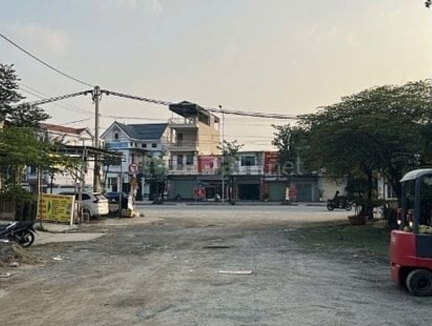 Bán lô đất 94,8m² SIÊU ĐẸP, đã có sẵn nhà cấp 4 mới xây,oto đỗ cửa