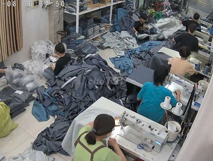 CTY RÈM CỬA Tuyển 2 LĐPT gấp & cắt vải làm tại Q9