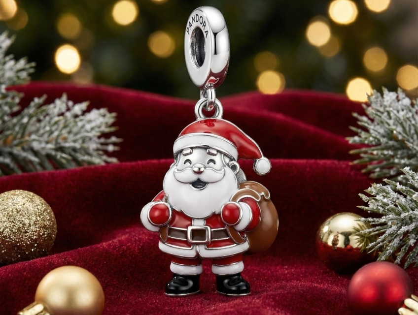 Giáng sinh này đeo gì? Soi bộ sưu tập Pandora Noel "đỉnh chóp"
