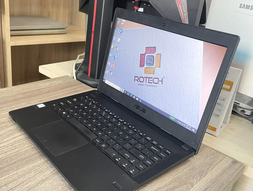 Asus P453UA i5-6200U 14 inch 4GB/256GB